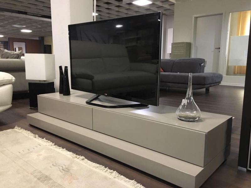 NATUZZI komodë për TV