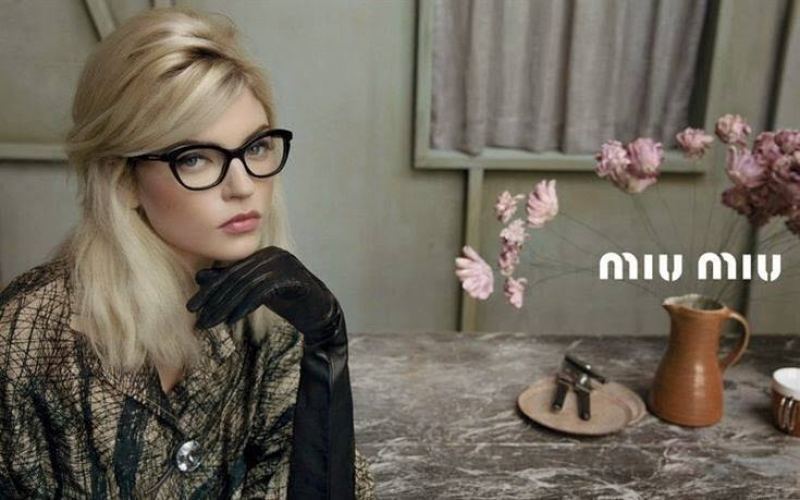 Zbritje e syzeve në të gjitha modelet Miu Miu